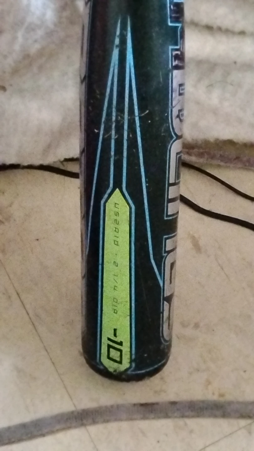 Easton Baseball Bat -10