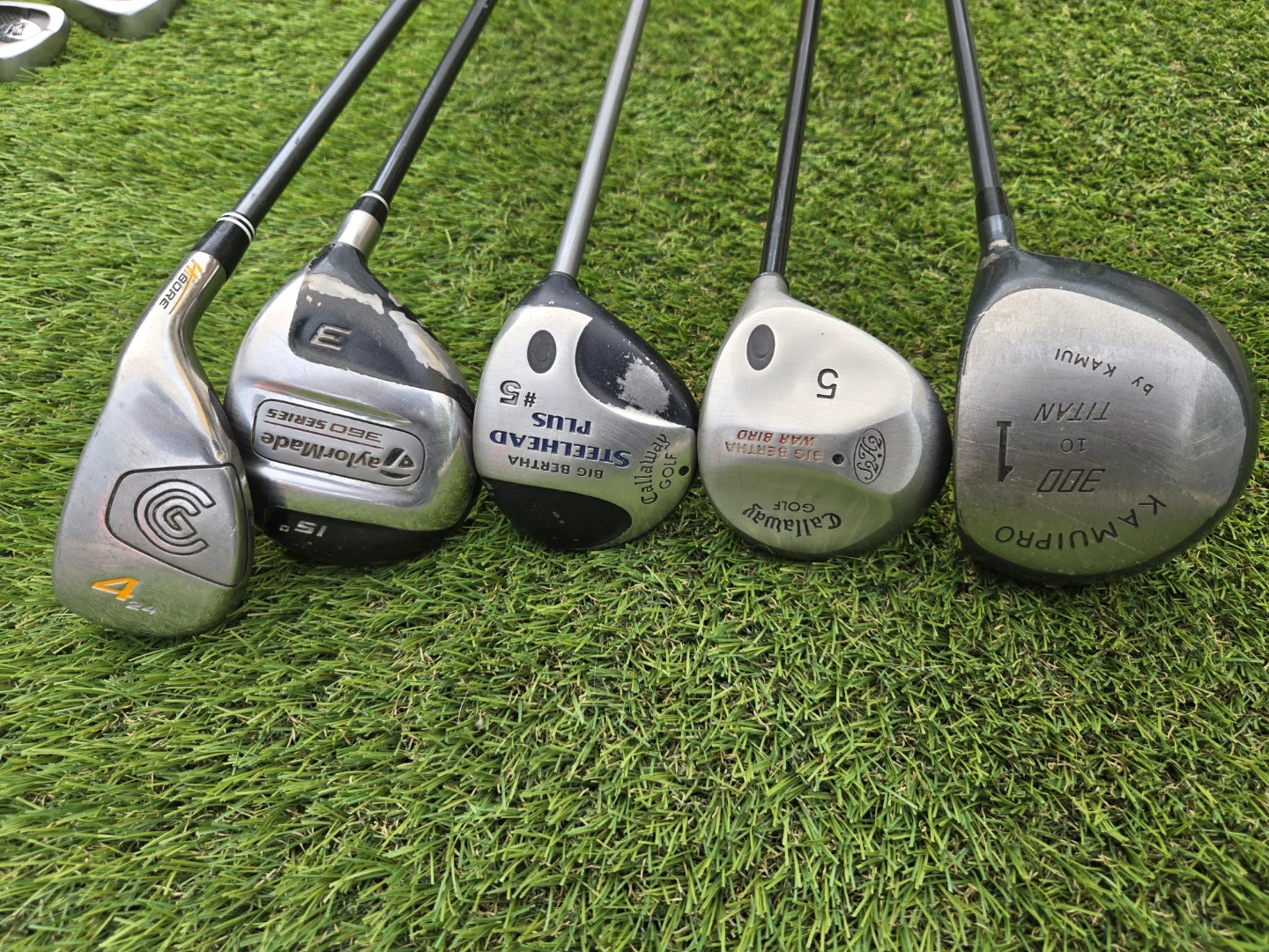 14 Set of Golf Clubs with Sun Mountain Bag  $120 - photo 3