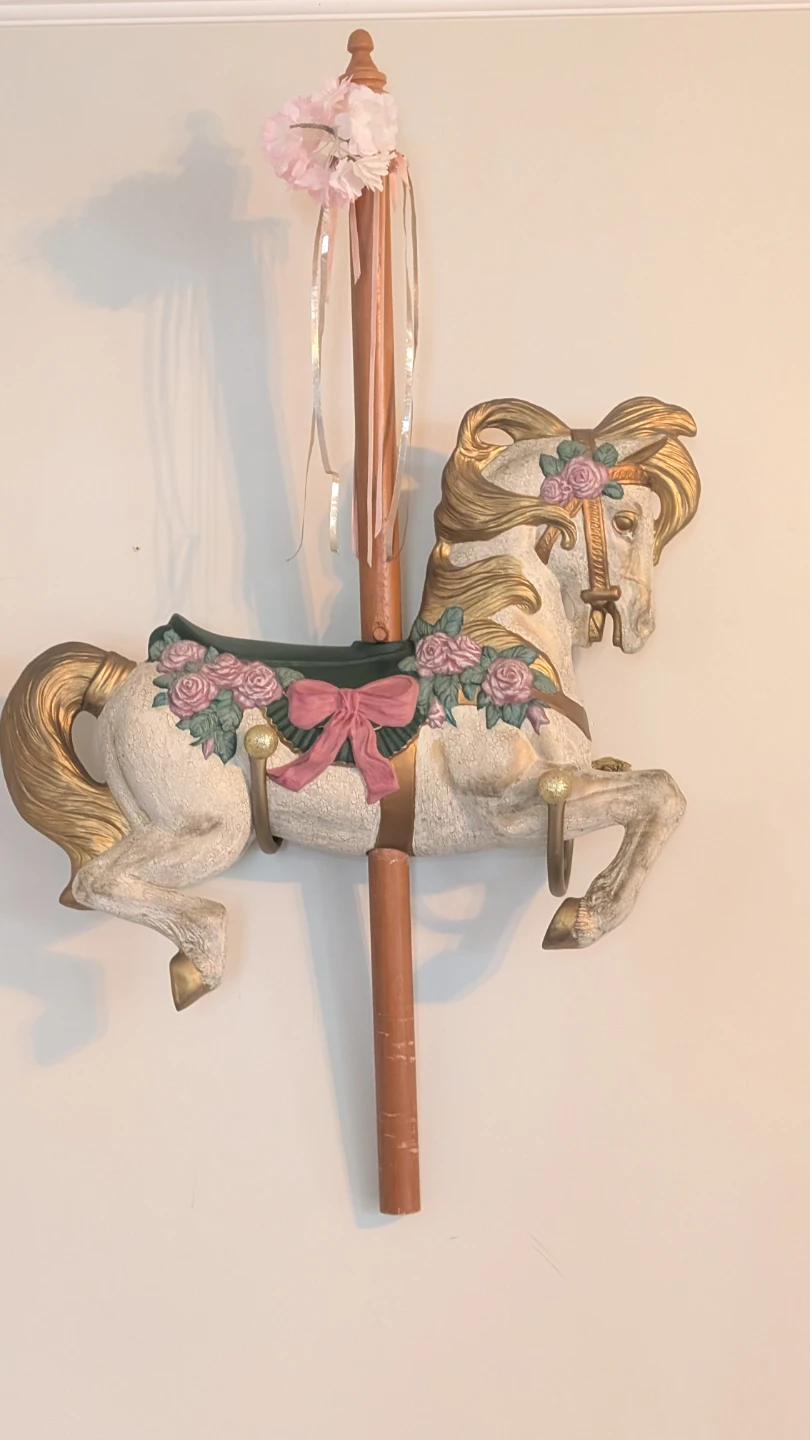 Carousel Horse Wall Decor with Roses - photo 3