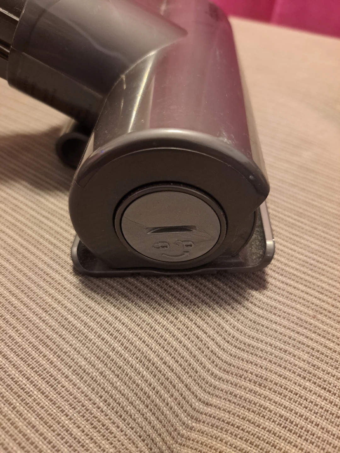 Dyson Vacuum Cleaner Head Attachment - photo 2