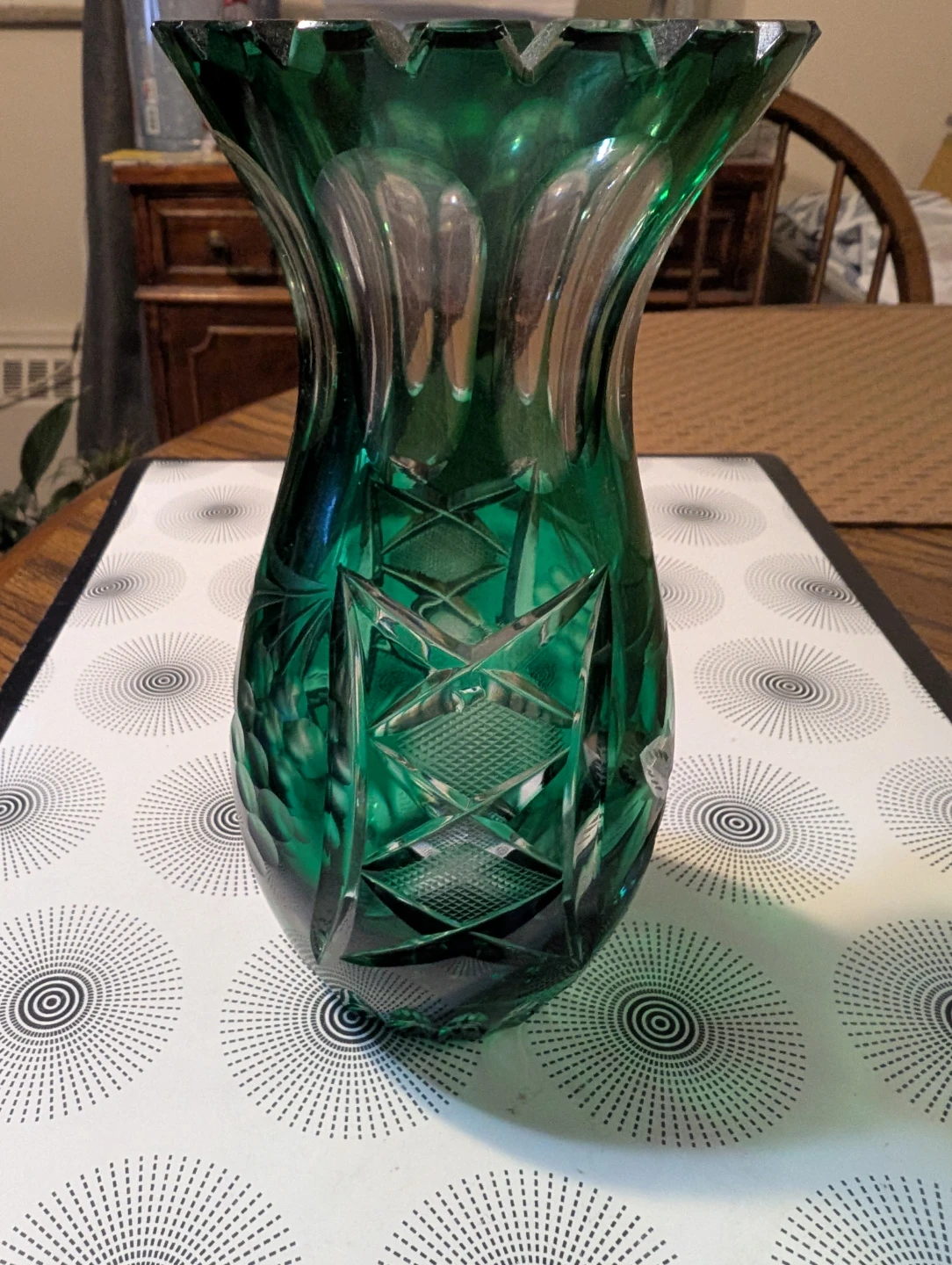 Emerald Green Cut Crystal Vase - photo 2