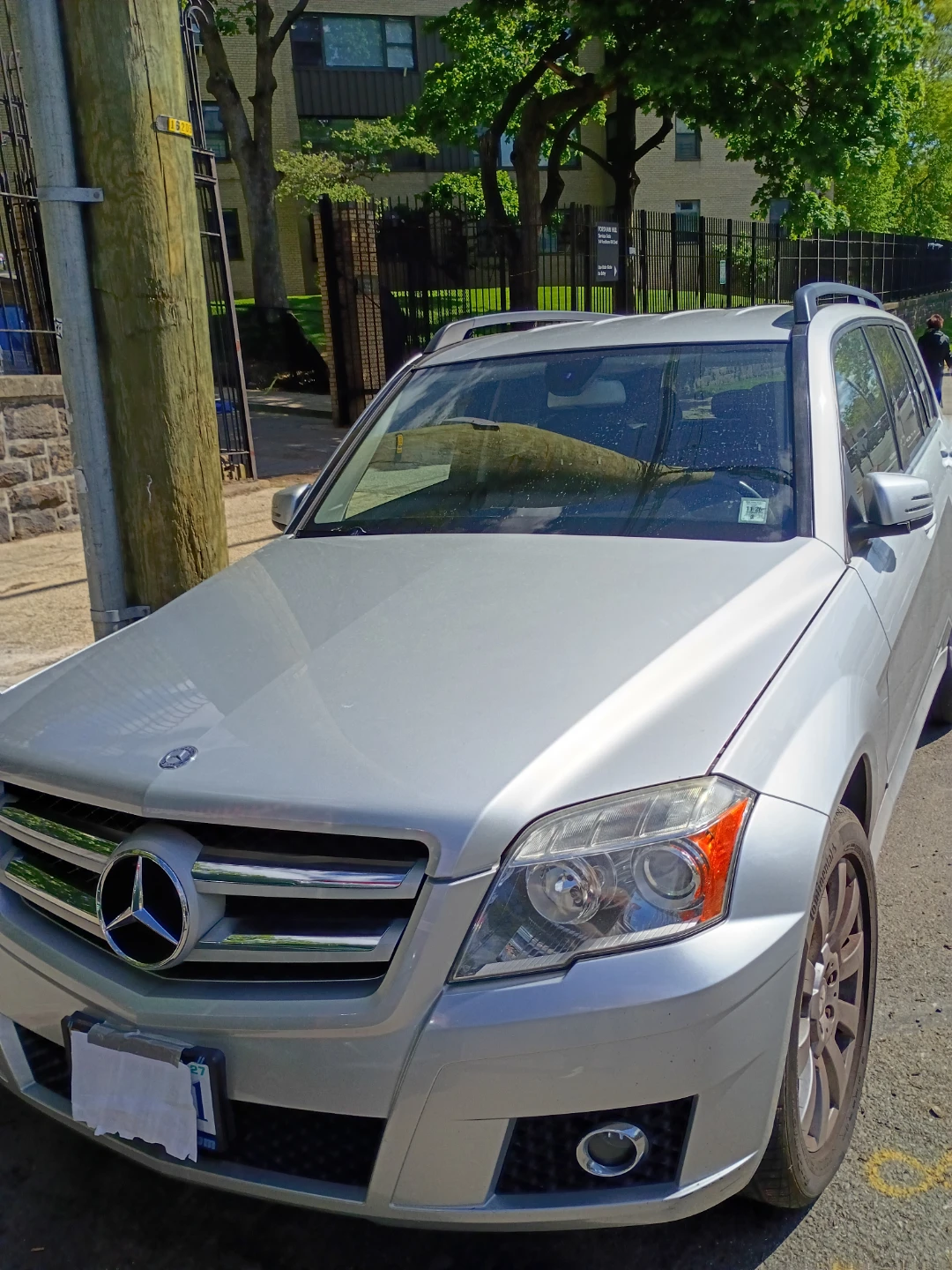 Silver Mercedes-Benz GLK 350 4MATIC SUV - photo 3