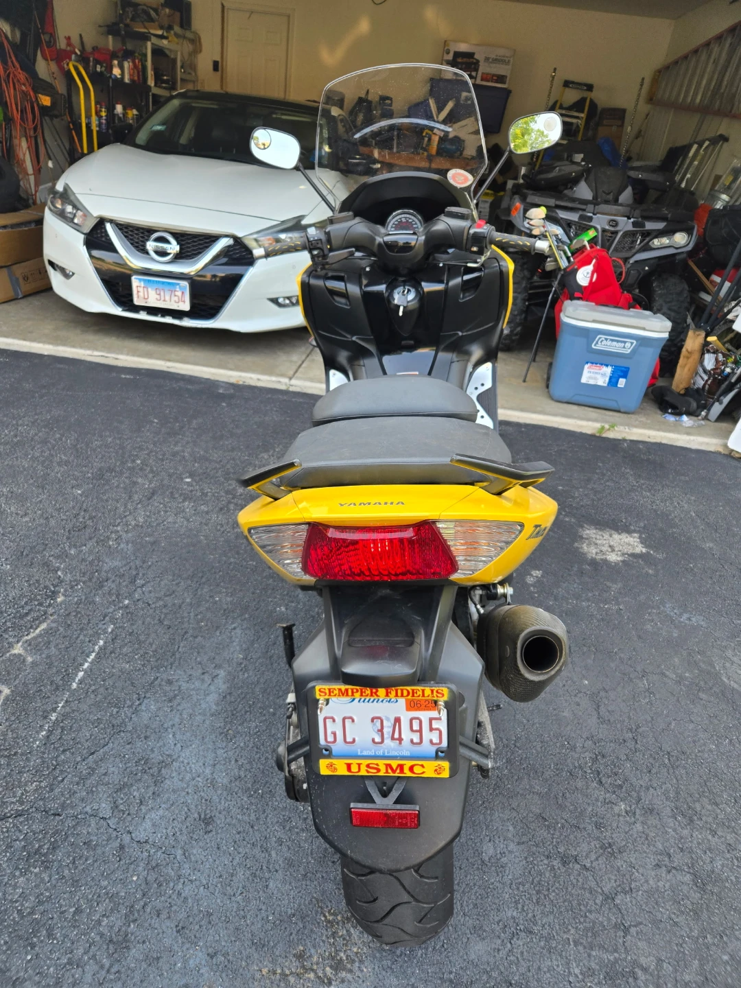Yellow Yamaha TMAX Scooter - photo 2