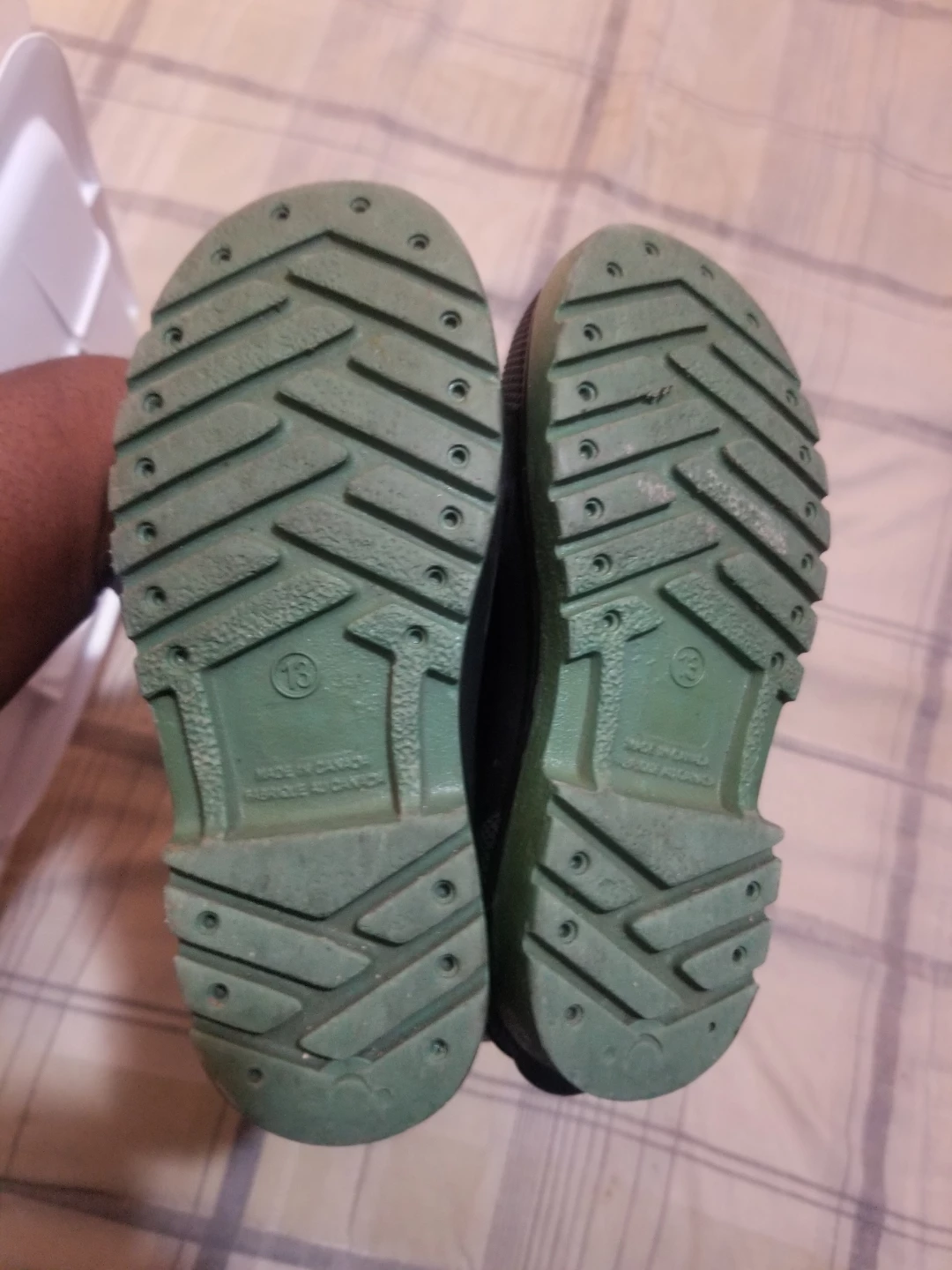 Kids Black Rubber Boots Size 13 - photo 2
