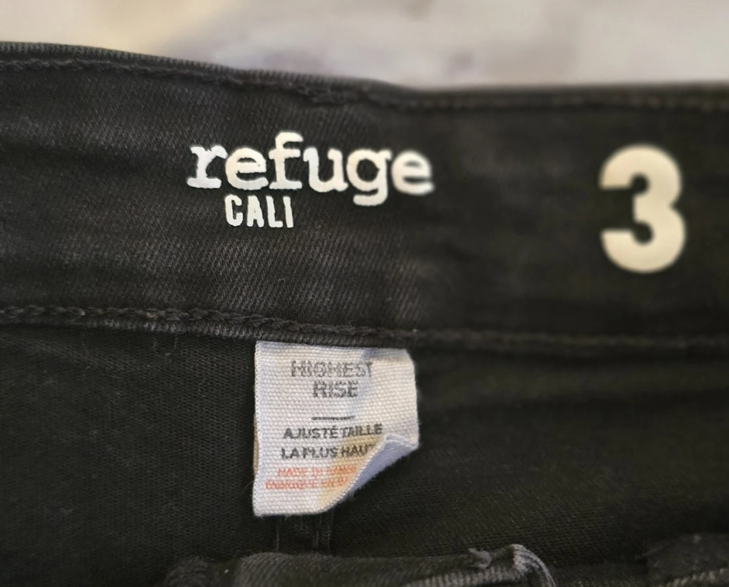 Refuge Cali Black Distressed Denim High Rise Shorts Size 3 - photo 3