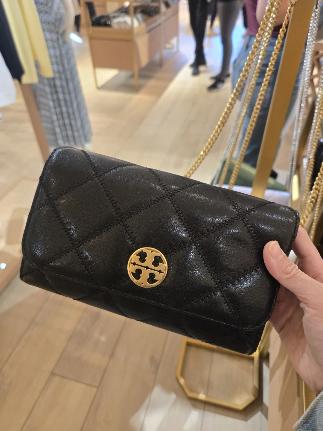 Tory Burch Kira Chevron Chain Wallet