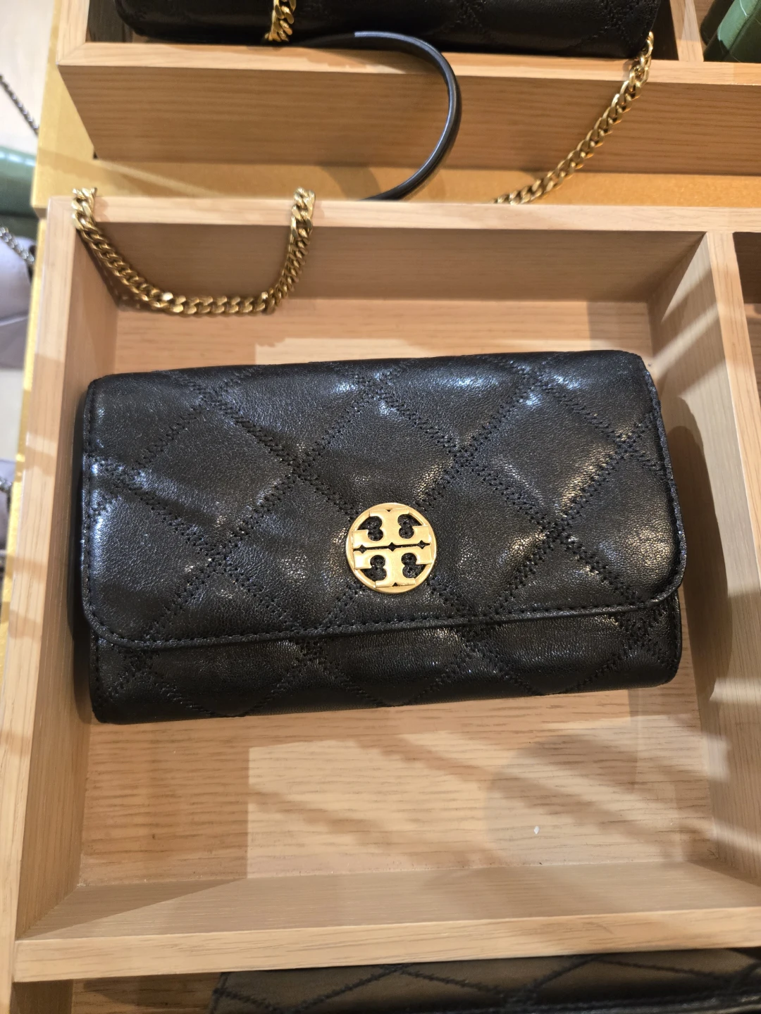 Tory Burch Kira Chevron Chain Wallet - photo 2