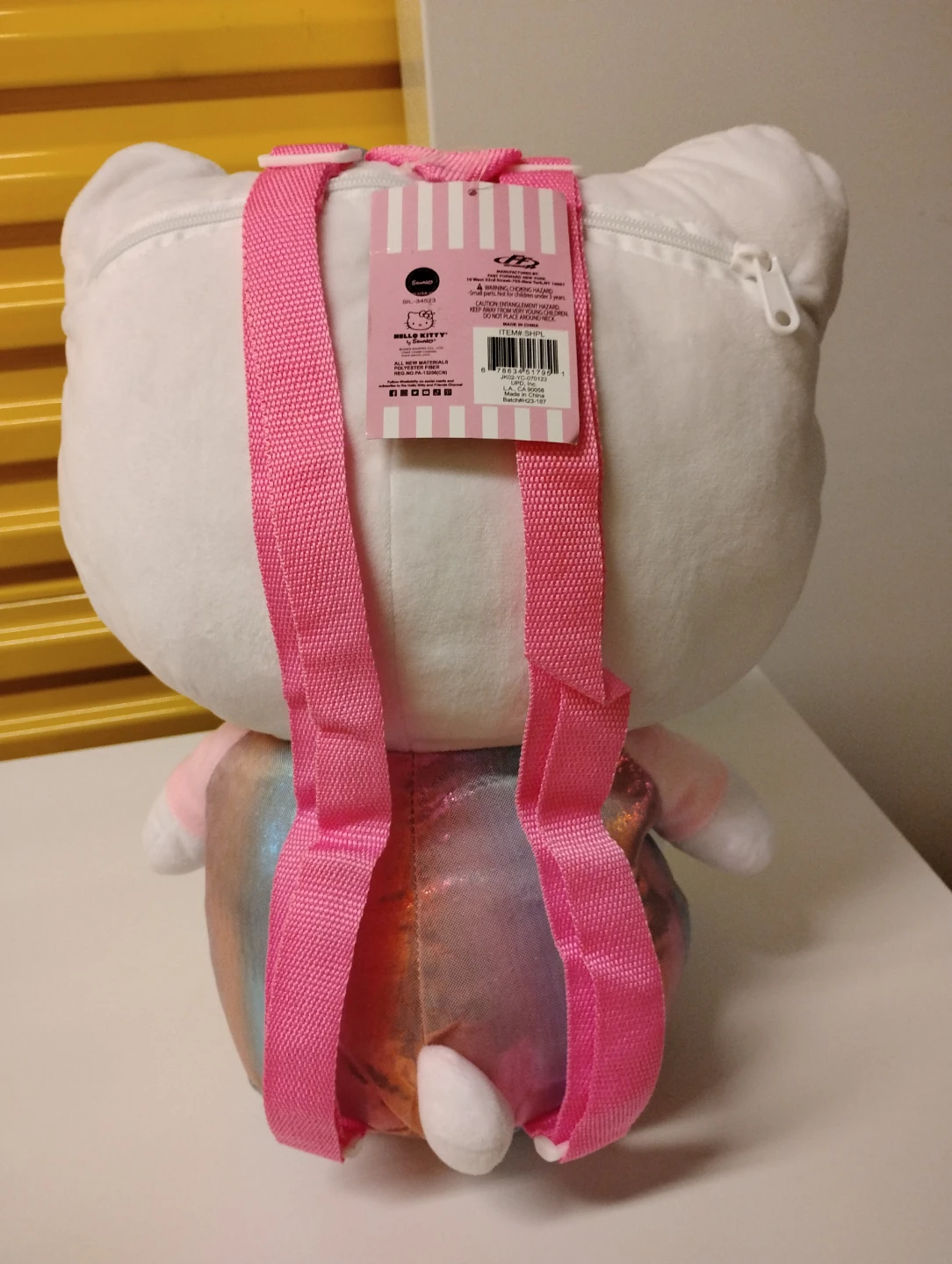 Hello Kitty Plush Backpack - photo 2