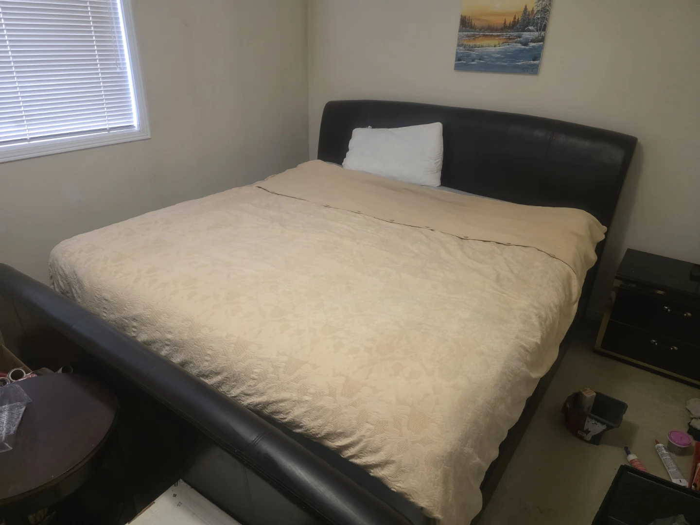 King Size Faux Leather Bed Frame - photo 2