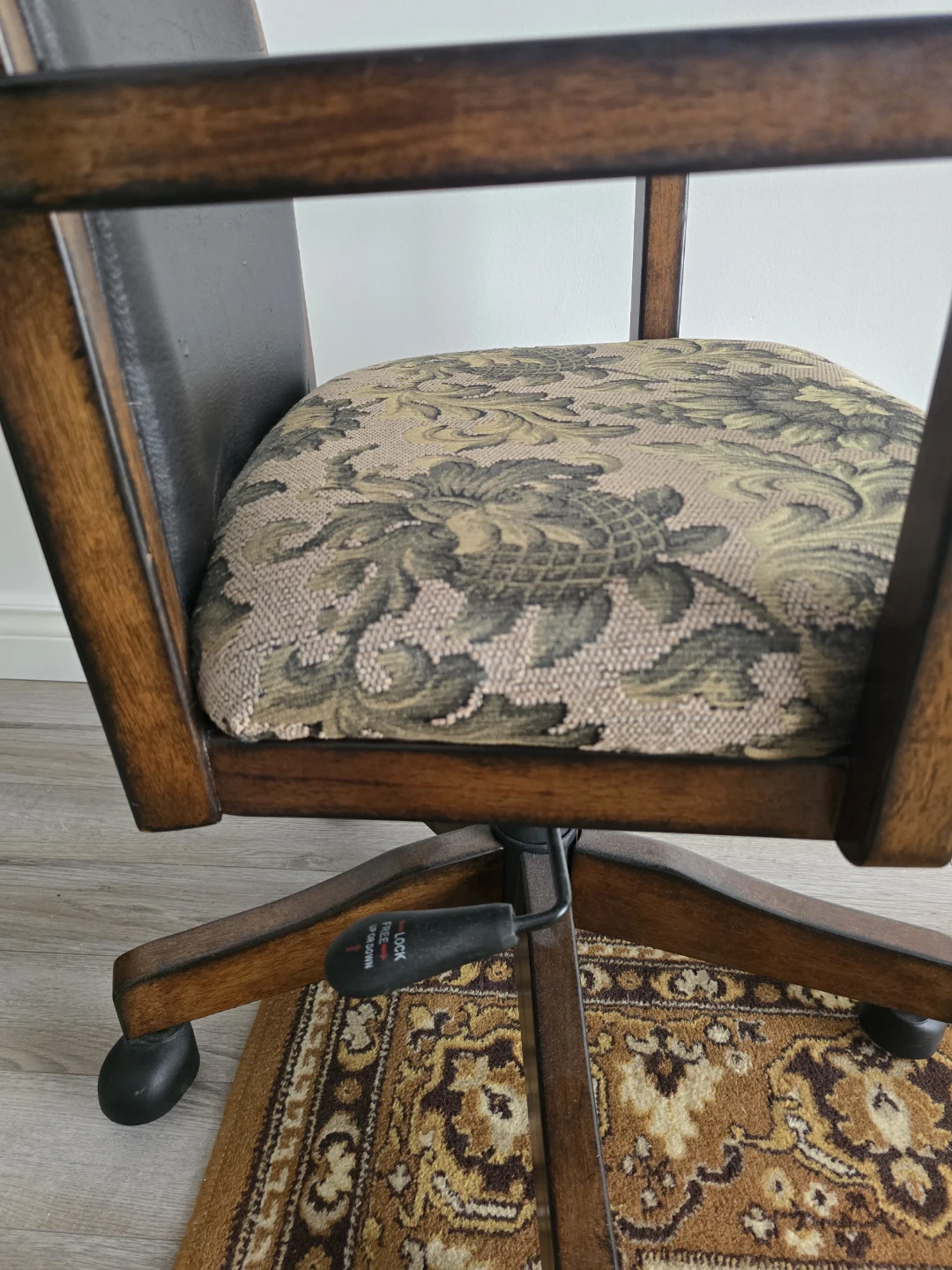 Office Chair with Wood Frame and Floral Upholstery - photo 3