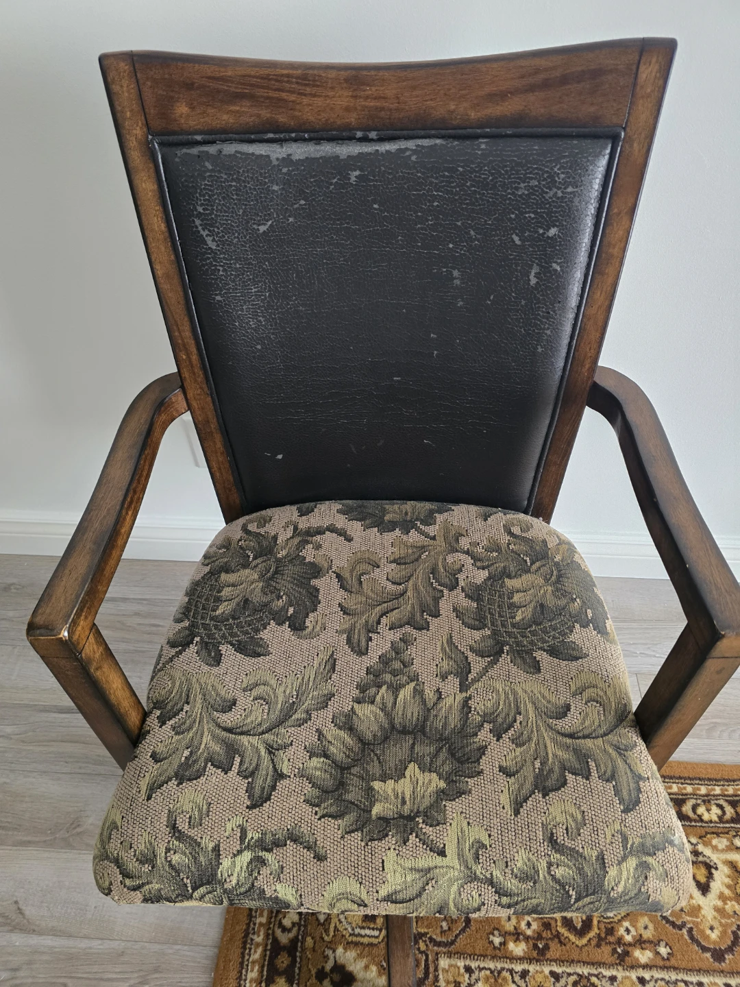 Office Chair with Wood Frame and Floral Upholstery - photo 4