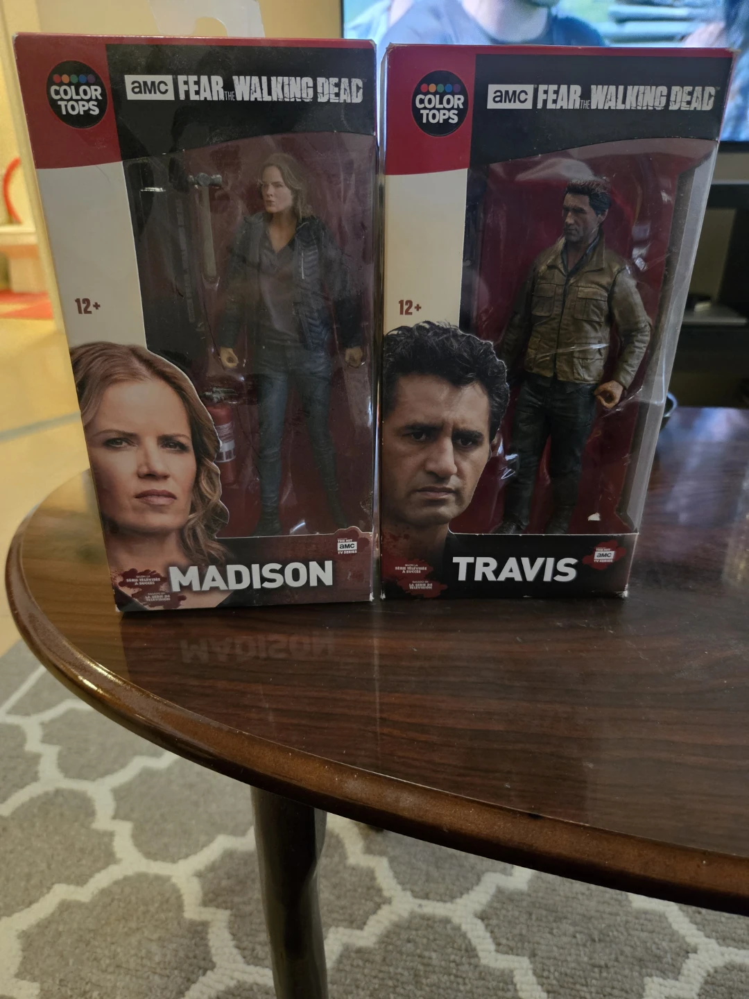 Fear the Walking Dead Madison & Travis Action Figures (Set of 2)