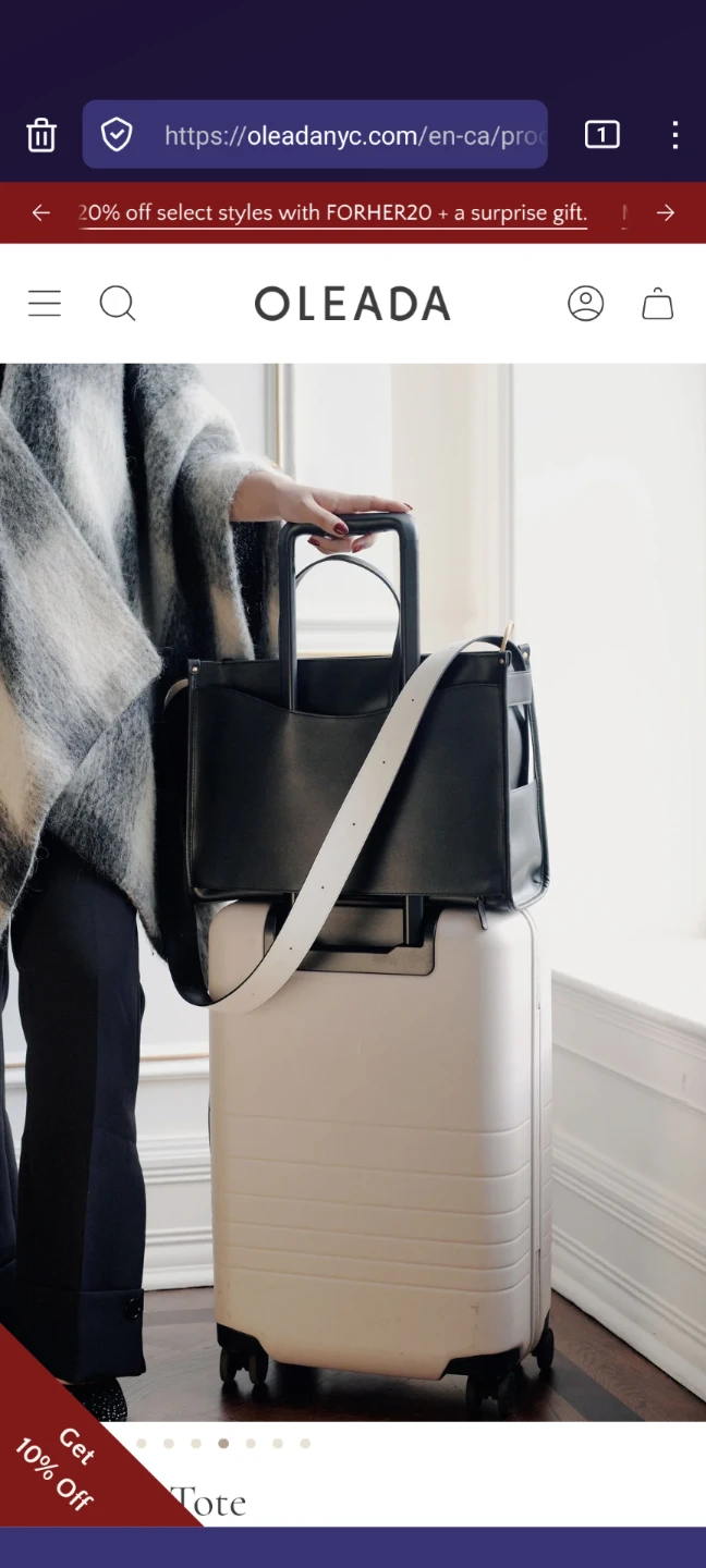 Oleada Reverie Tote in Black with Bag Charm - photo 5