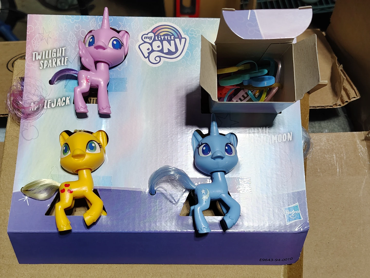 My Little Pony Twilight Sparkle, Applejack, & Moonbeam Set
