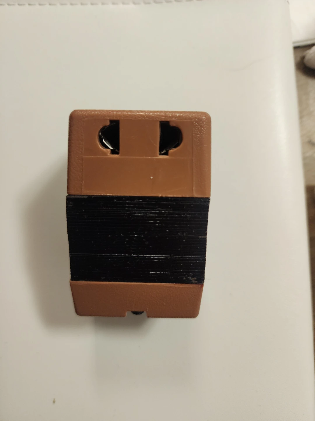 Foreign Travel AC-Converter