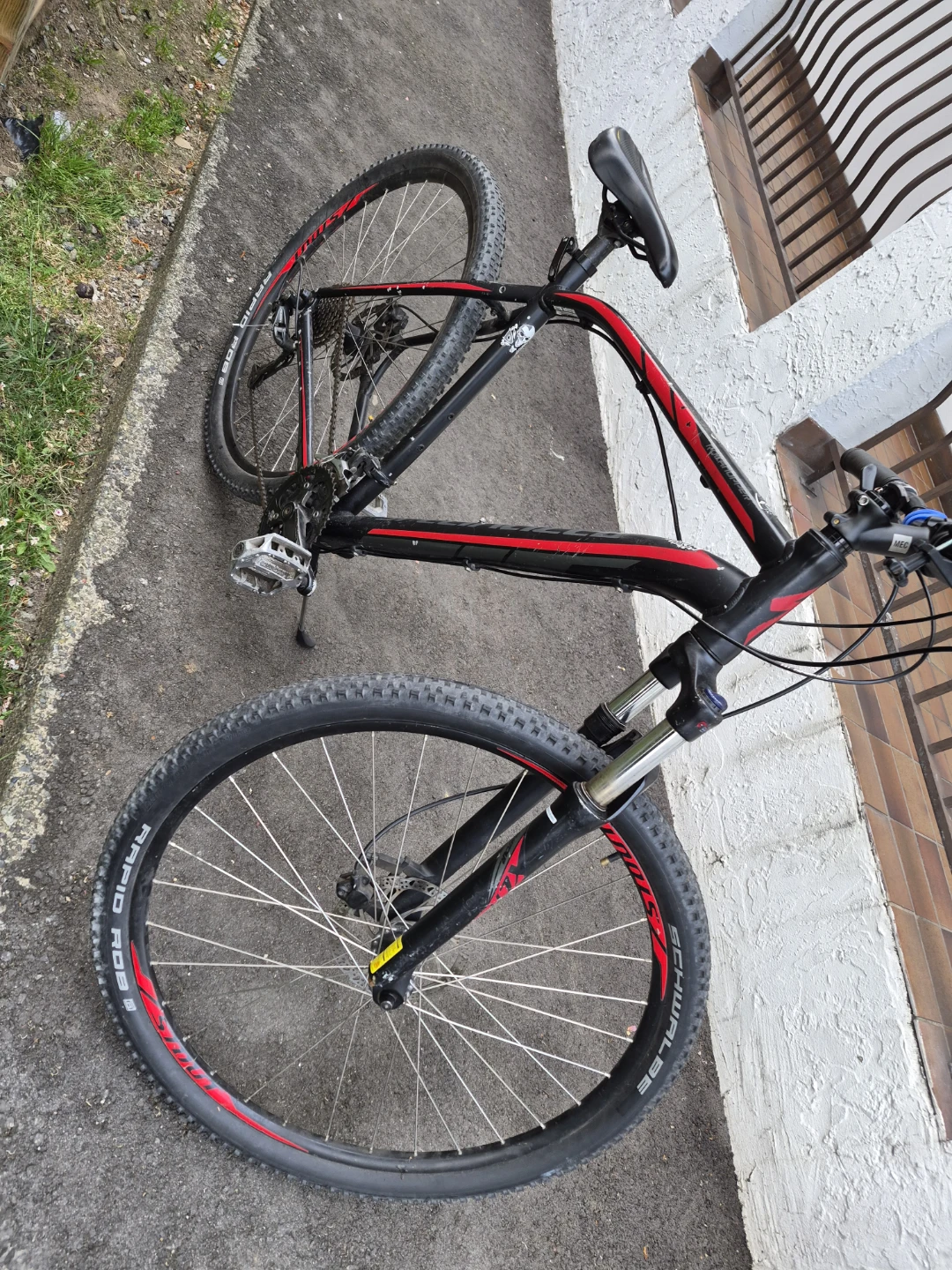 Specialized Rockhopper Mountain Bike - photo 3