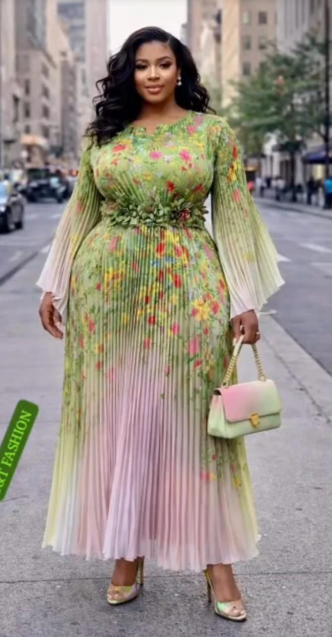 Women's and ladies clothes - photo 3