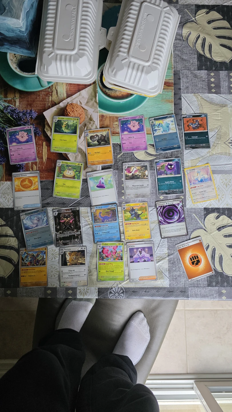 Pokémon Trading Cards Bundle