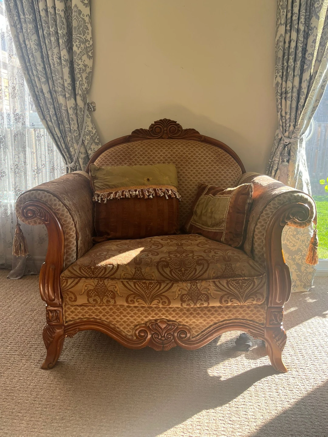 Vintage Style Sofa and Armchair and  Table set - photo 4