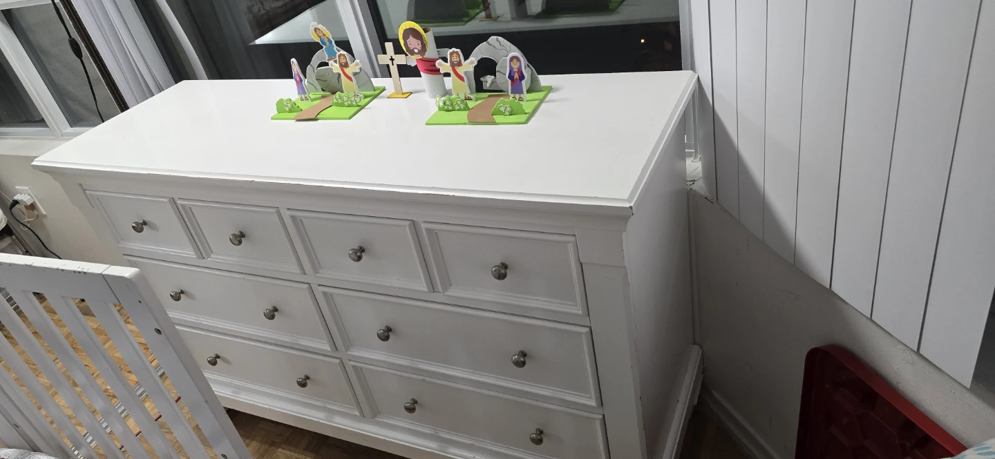 White Dresser with 9 Drawers