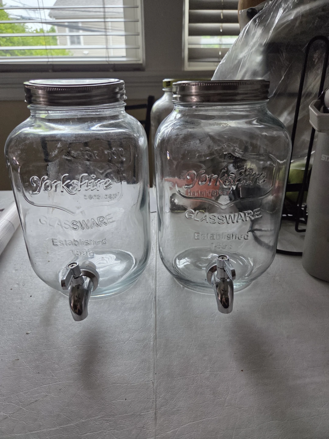 Yorkshire Glassware Drink Dispenser Jar