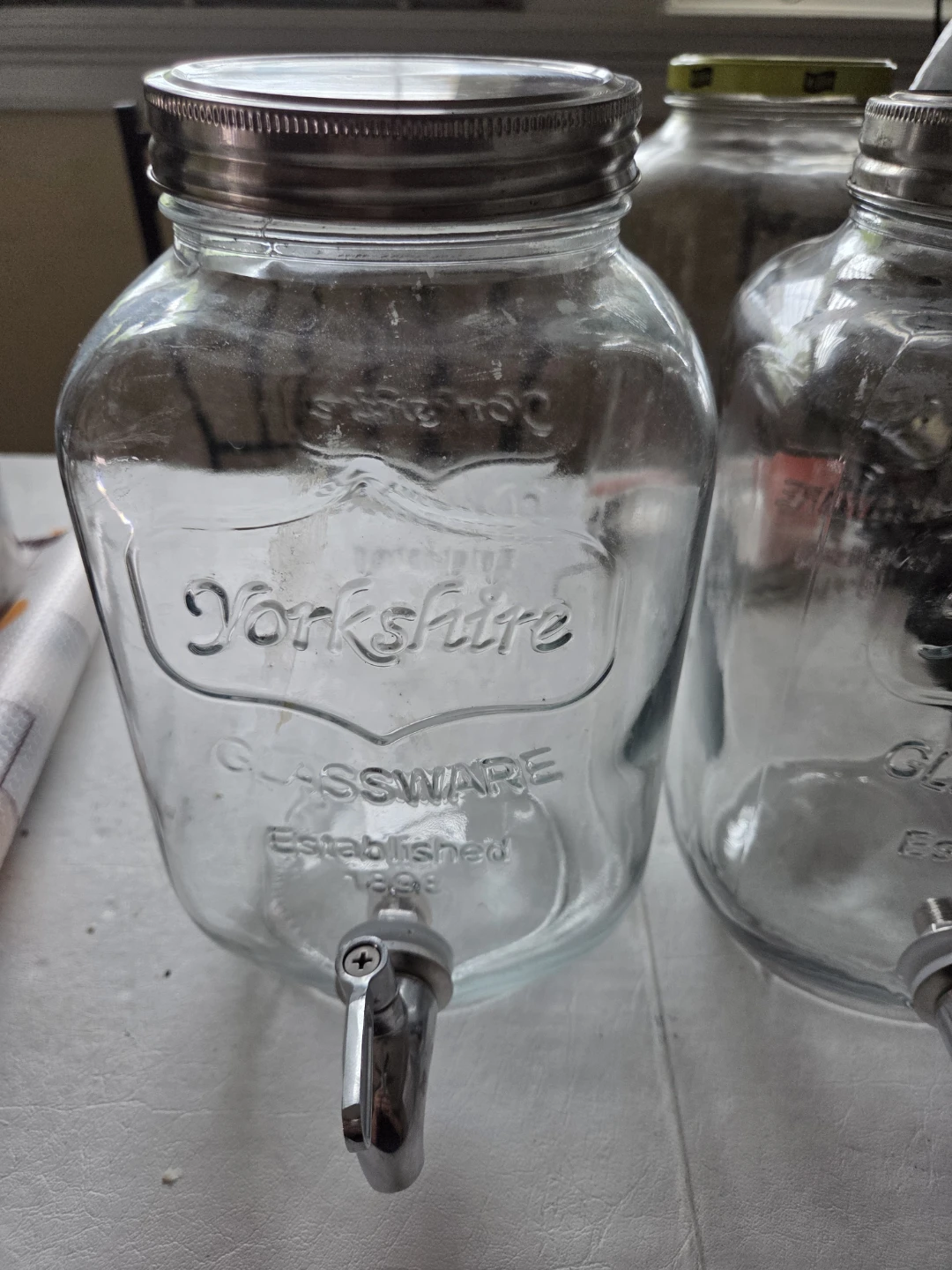 Yorkshire Glassware Drink Dispenser Jar - photo 2