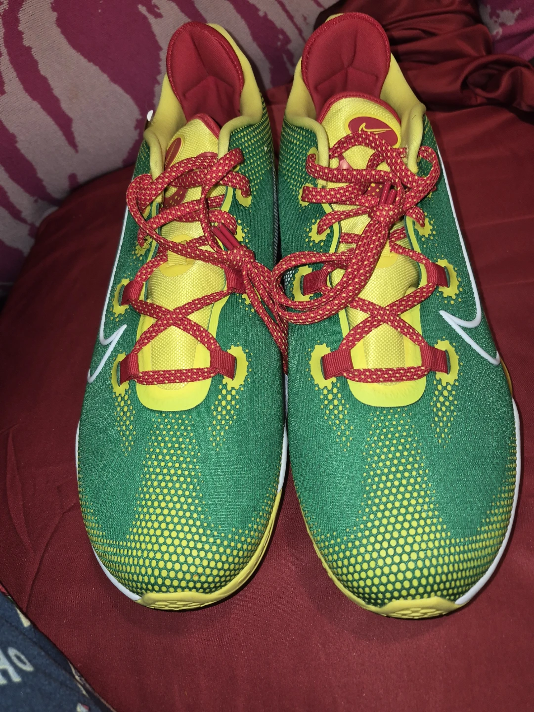 Nike Basketball Shoes - photo 2
