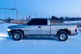 Dodge Ram 1500 V8 Magnum Pickup Truck
