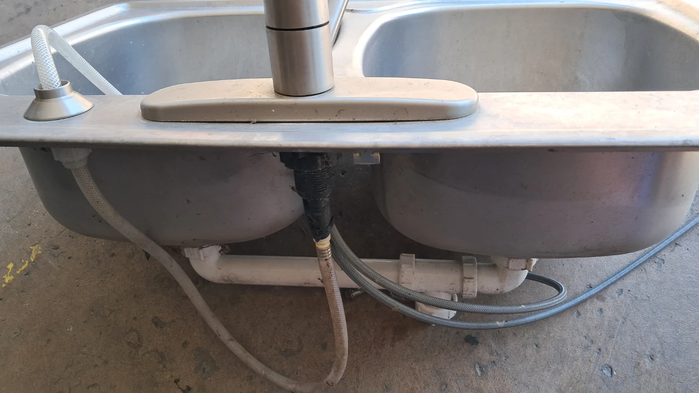 Double Basin Kitchen Sink with Faucet - photo 3