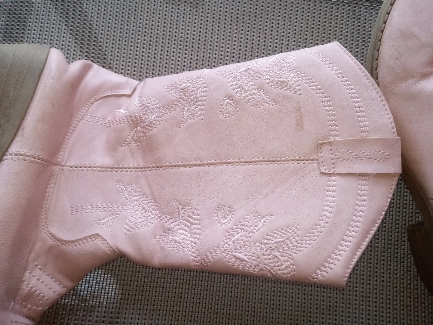Pink Cowboy Boots Size 2 - photo 2
