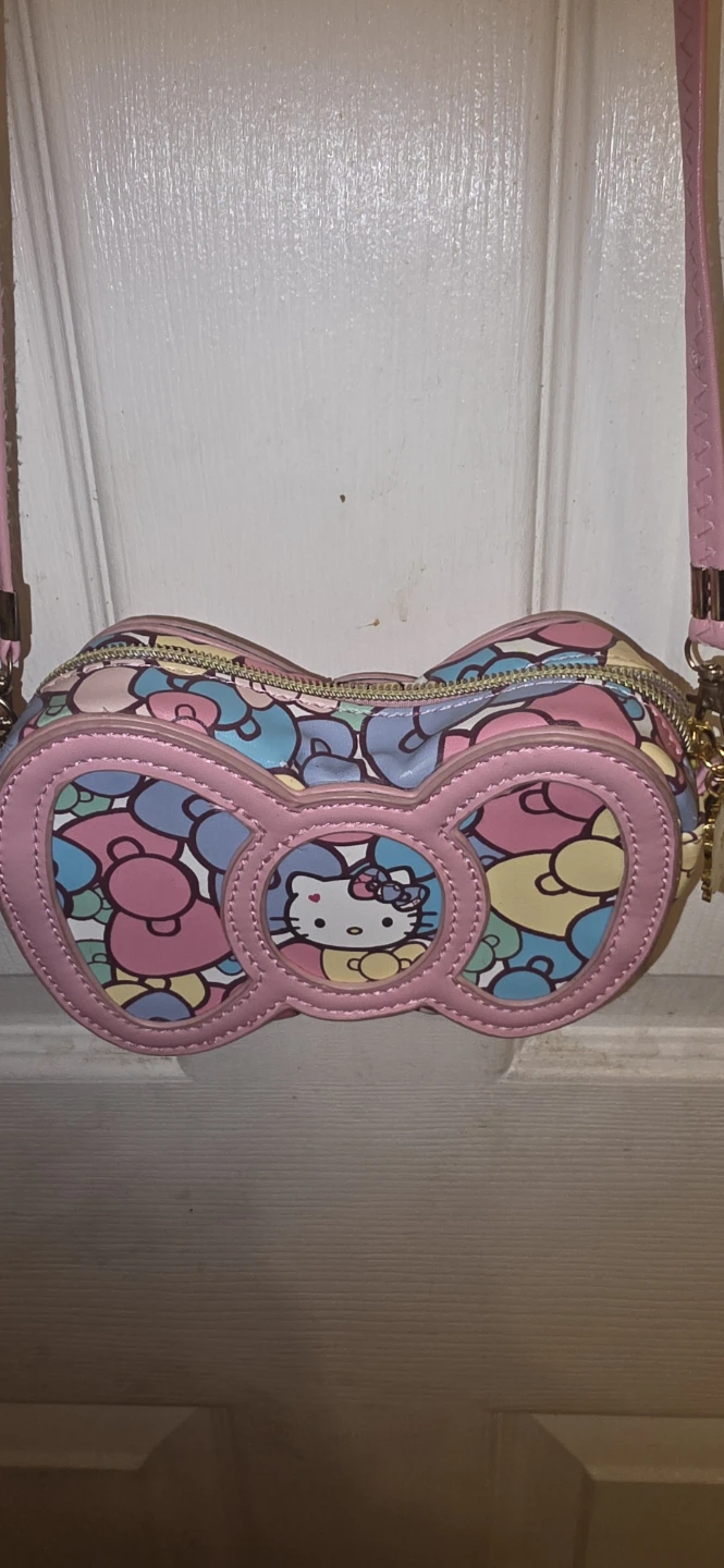 Hello Kitty Bow Shaped Crossbody Bag - photo 2