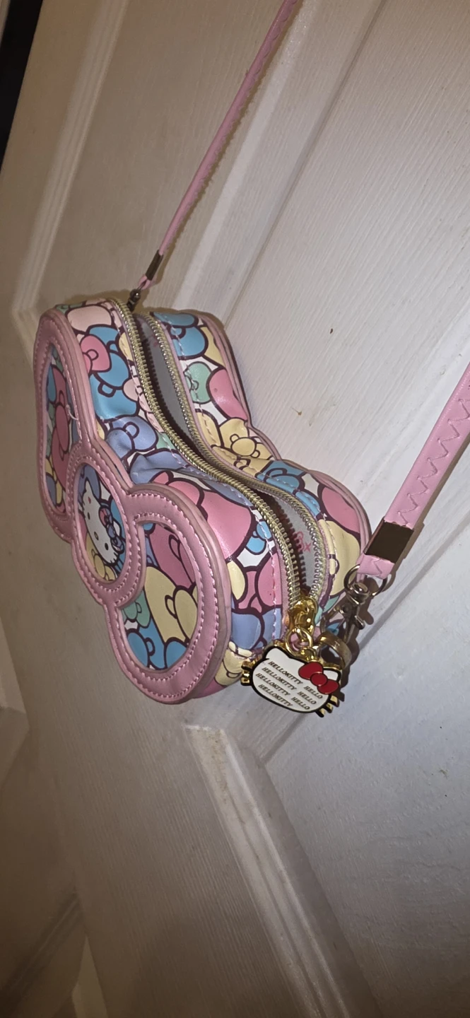 Hello Kitty Bow Shaped Crossbody Bag - photo 4
