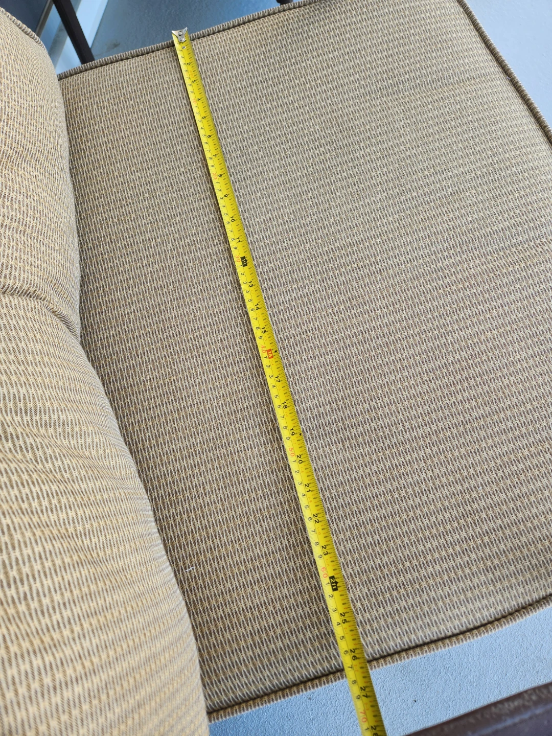 Patio chairs and ottoman - photo 3
