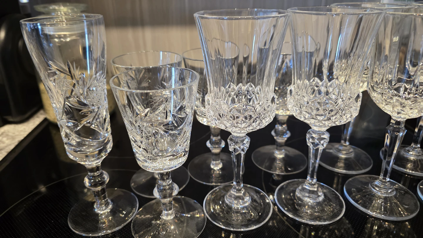 MOVING SALE- Vintage Crystal Glassware Set – Mixed Styles - photo 4