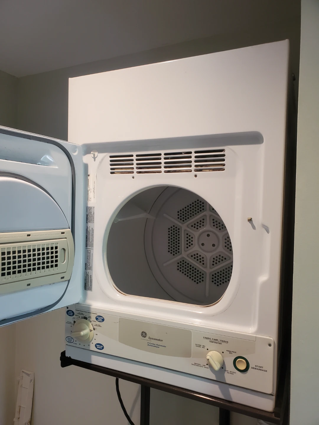 GE Spacemaker Stackable Washer and Dryer Unit - photo 4