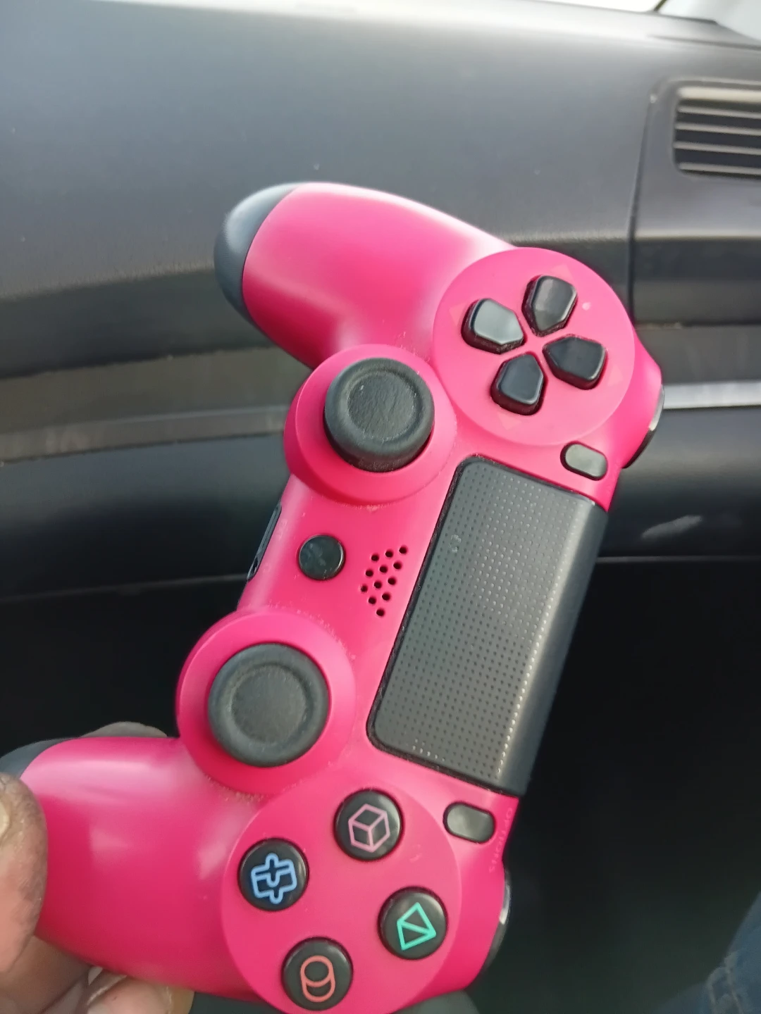 Sony DualShock 4 Wireless Controller CUH-ZCT2U