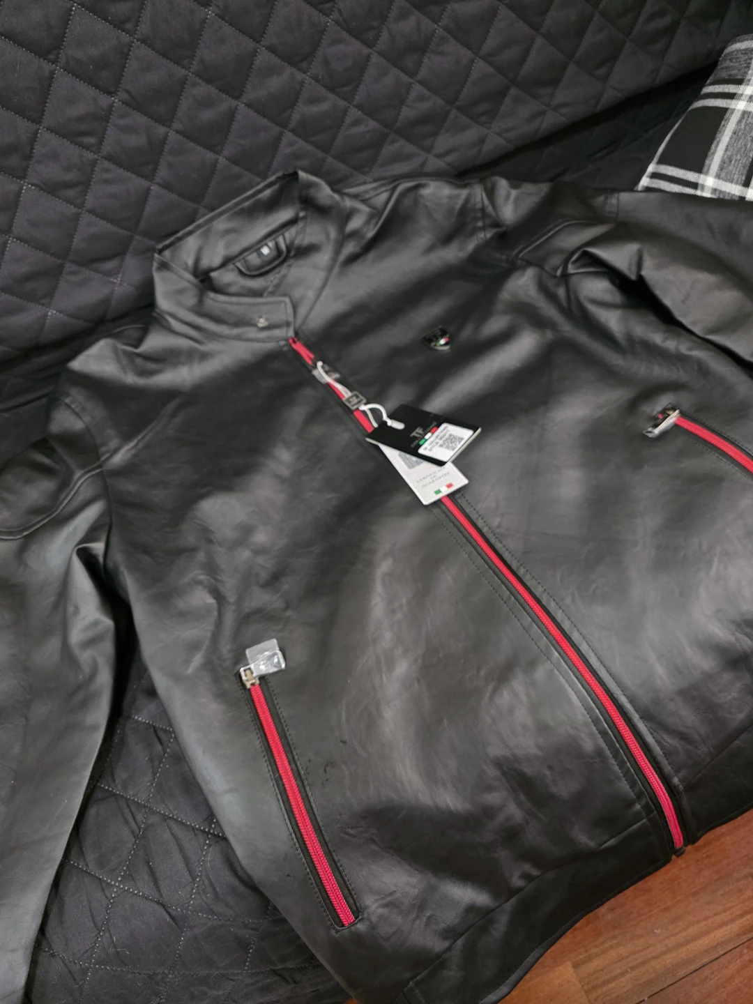 TF Collections Black Leather Jacket - photo 2