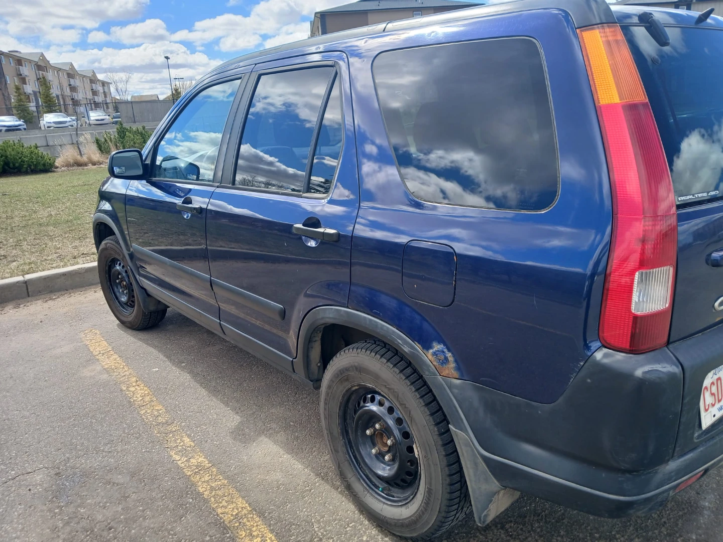 Blue Honda CR-V SUV - photo 2