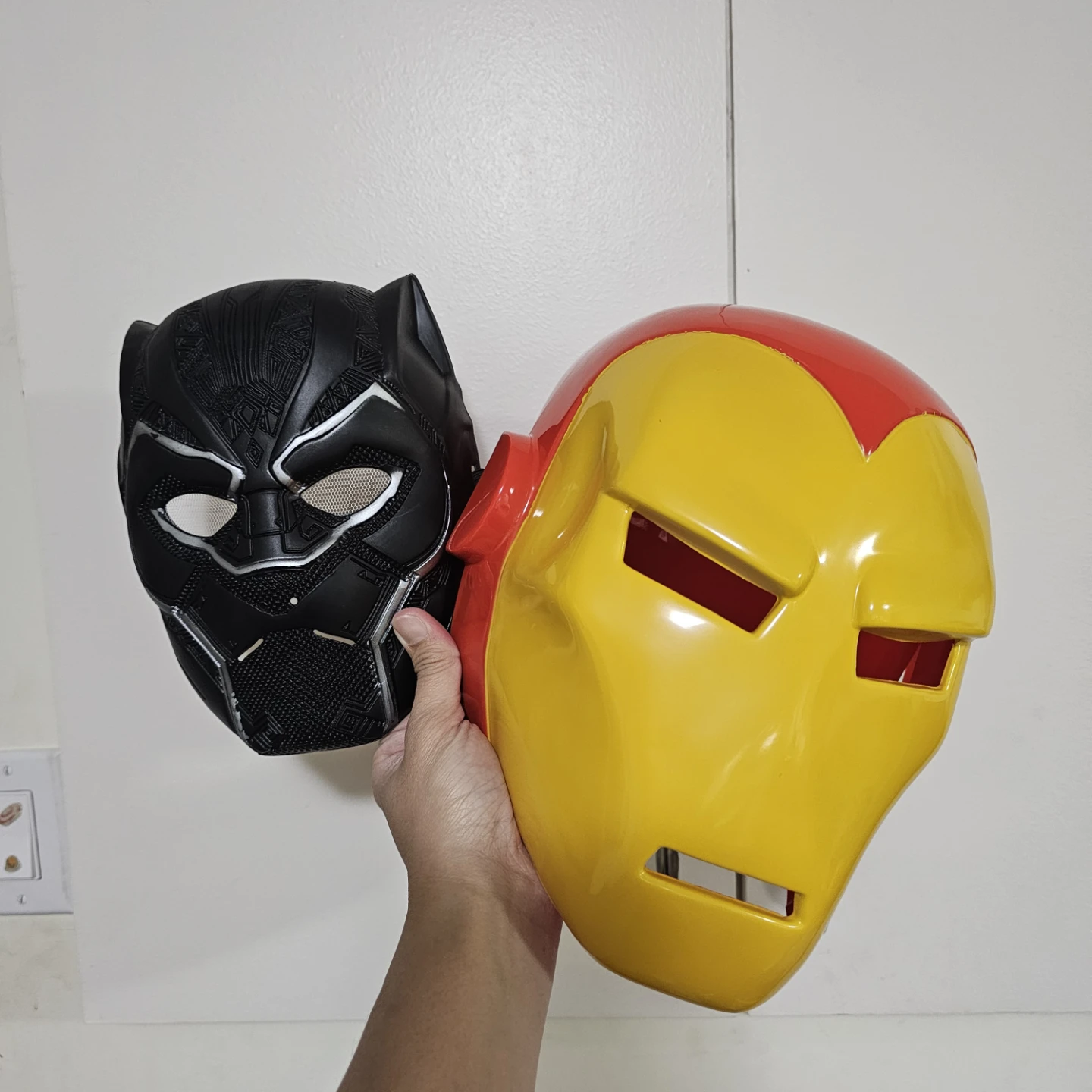 Marvel Superhero Duo (Iron Man & Black Panther)