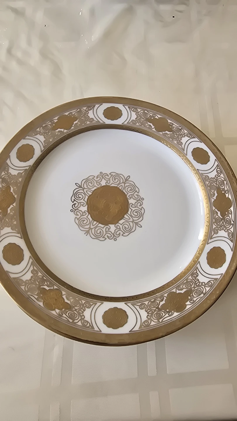 White and Gold Decorative Plate 5 pc