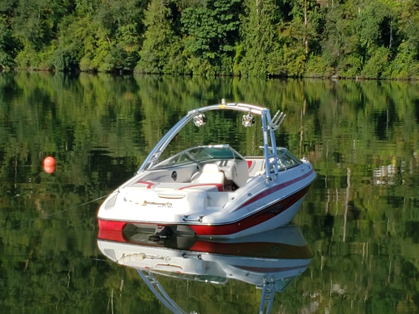 Reinell Ski Boat with 5.0 GXi-E Engine