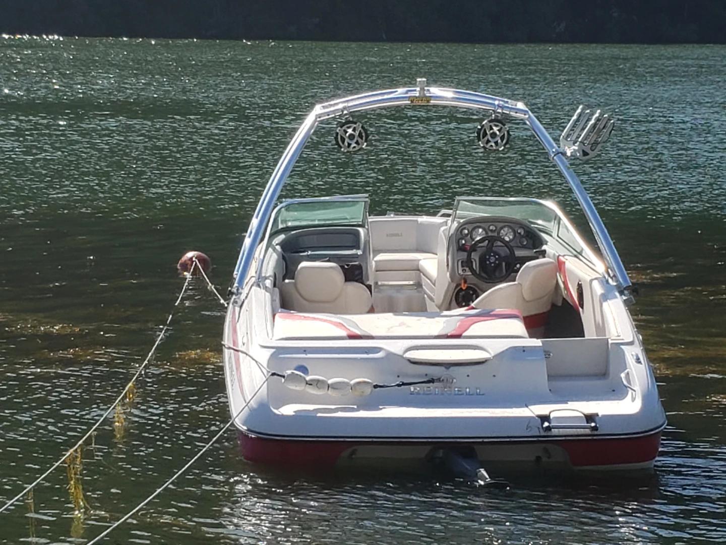 Reinell Ski Boat with 5.0 GXi-E Engine - photo 3