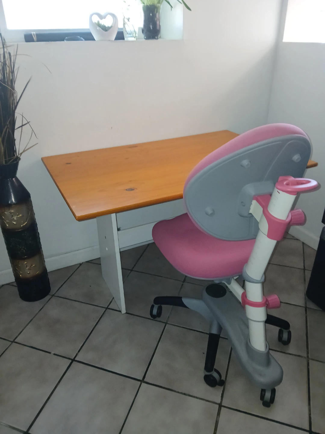 Desk and a chear