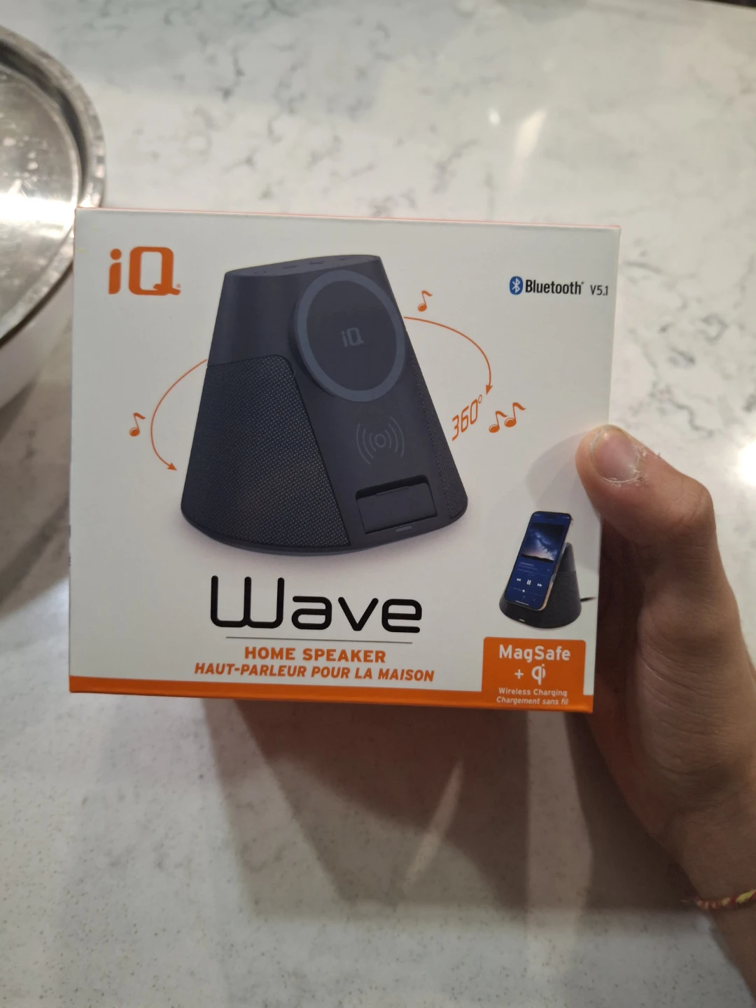 iQ Wave Home Speaker with MagSafe Charging