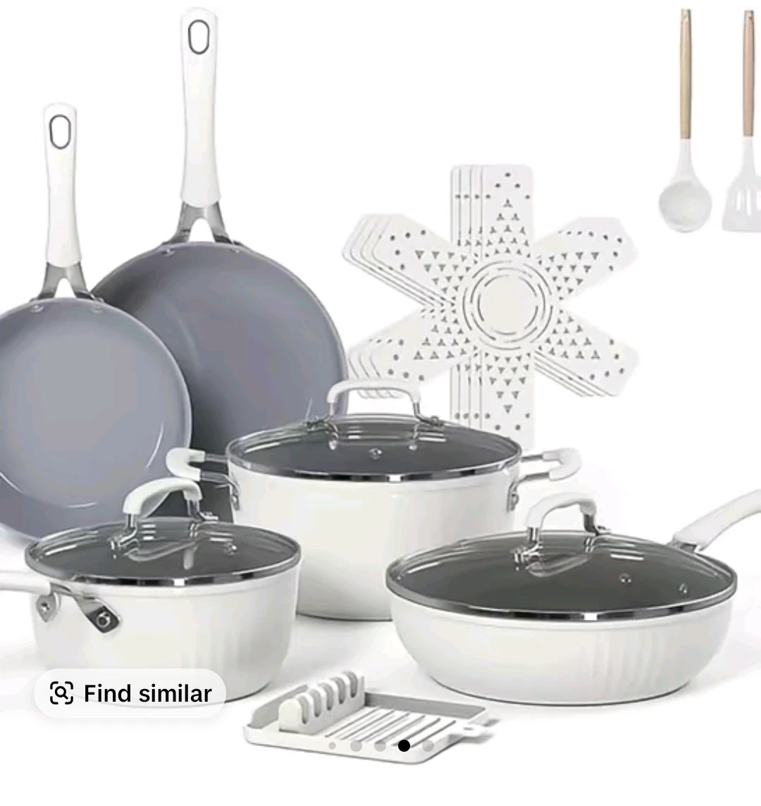 15 Piece Cookware Set - Pots, Pans, Lids, and Utensils