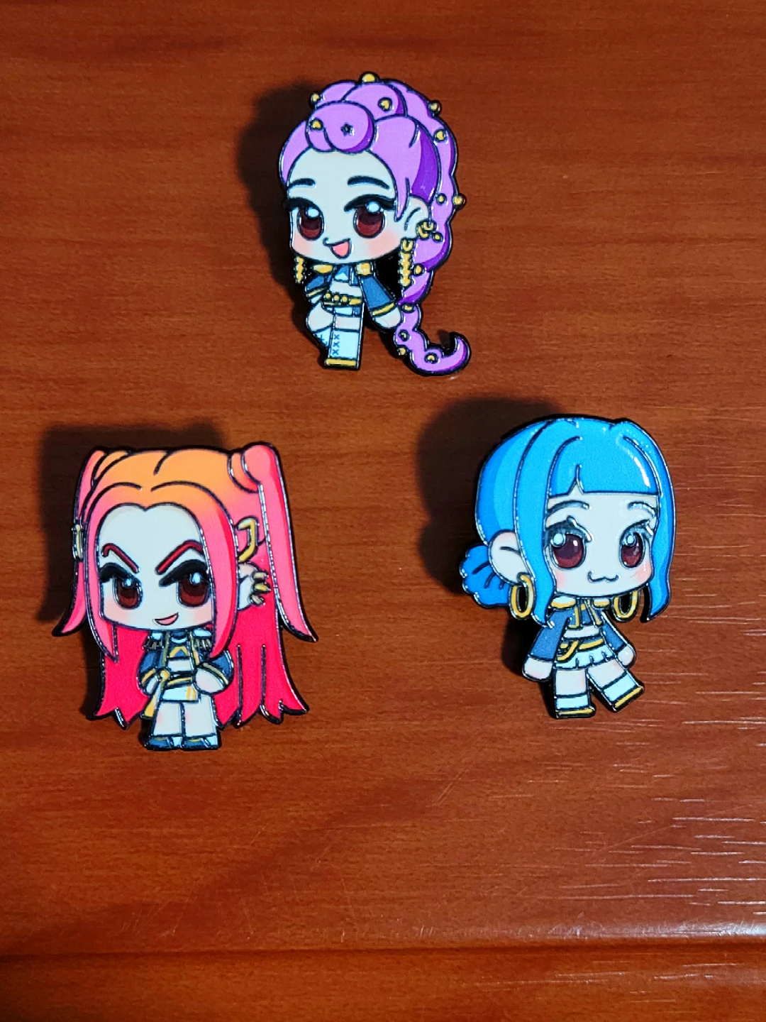 Kpop Demon Hunters - 3 Cute Enamel Pins - Mira, Rumi & Zoey