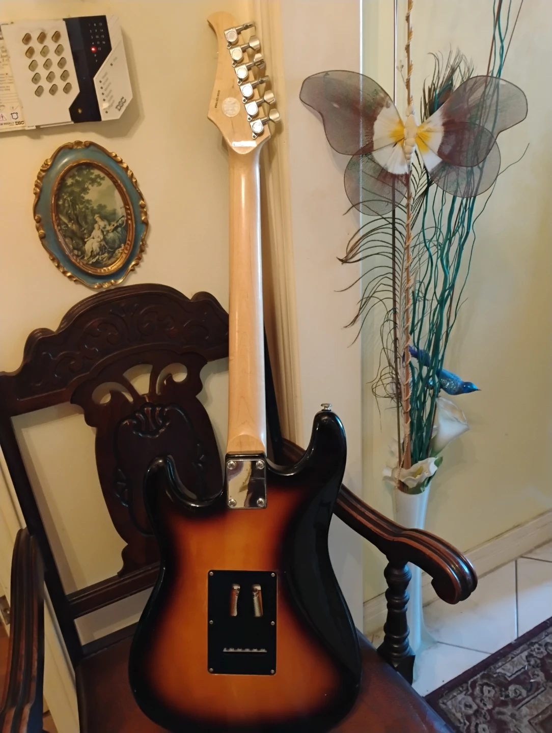 Vintage electric guitar - photo 5