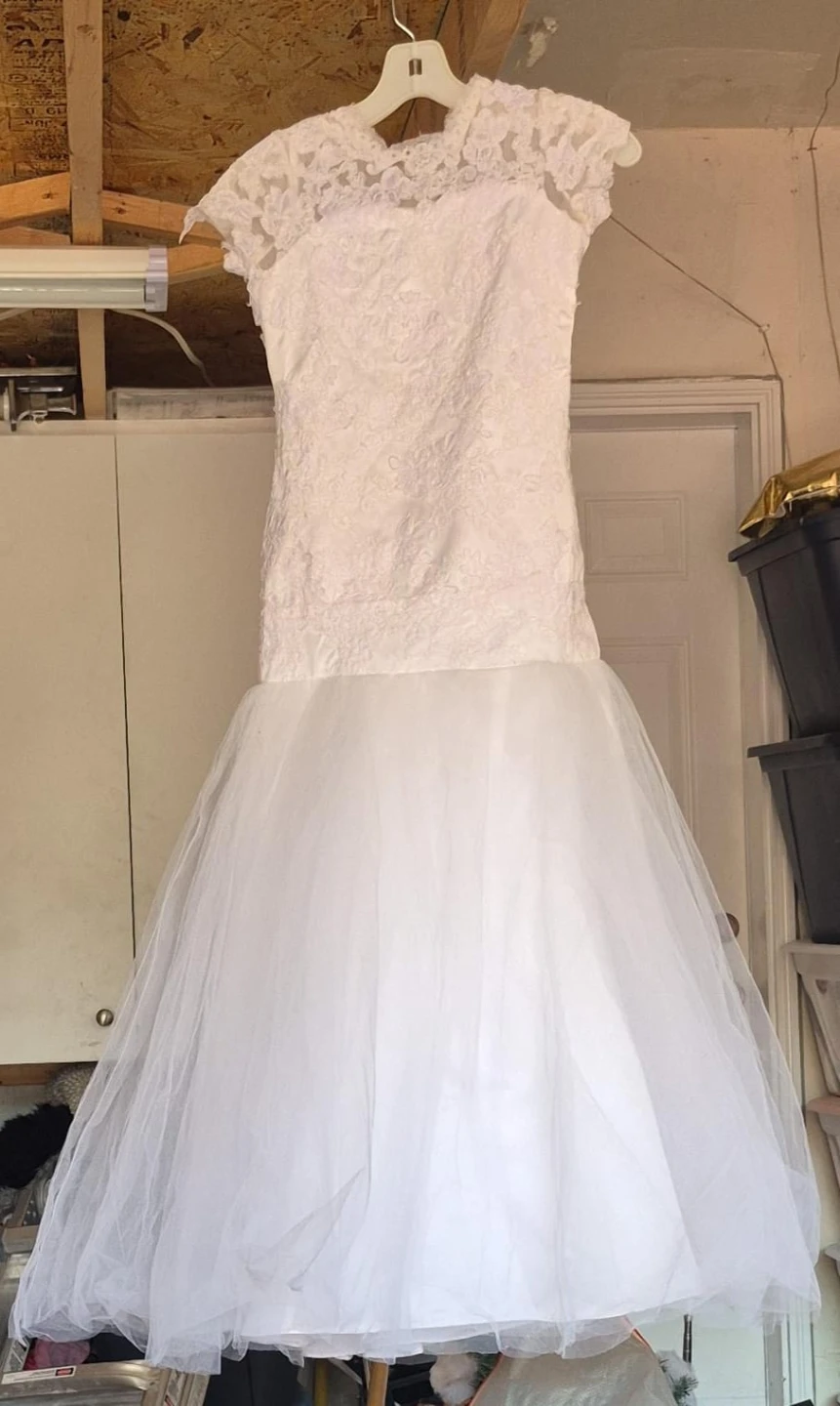 Girls White Lace Dress with Tulle Skirt