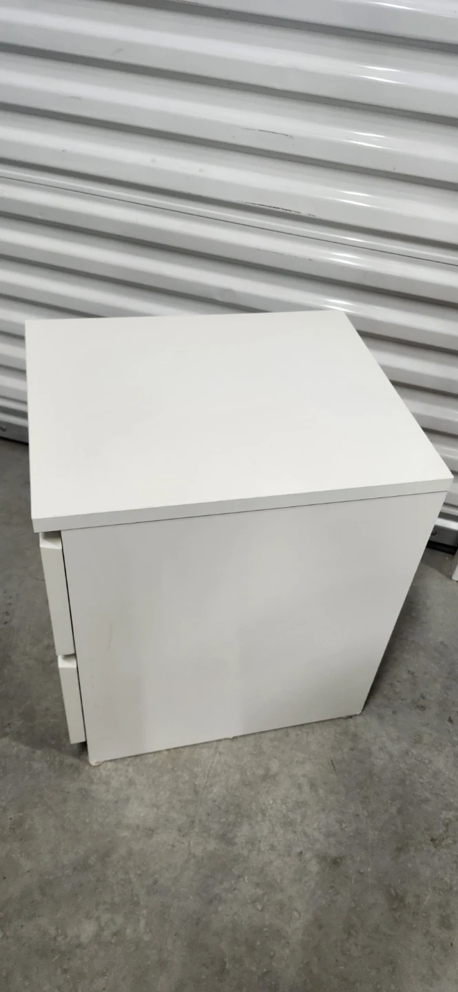 Ikea malm night stand - photo 3