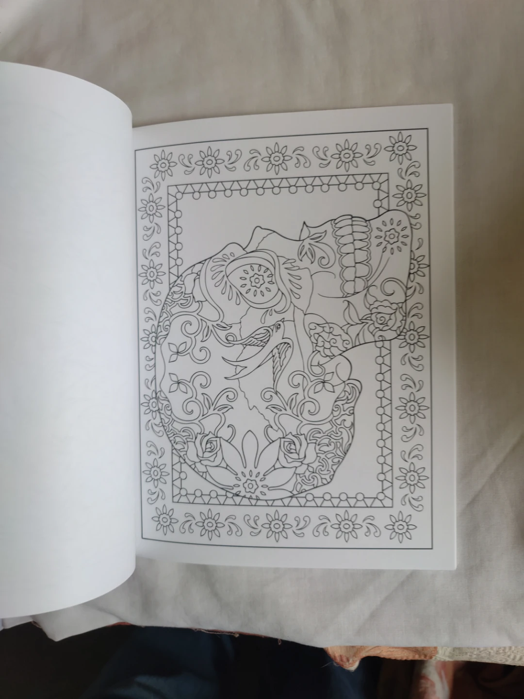 Day of the Dead coloring book - photo 3